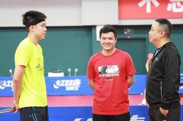 国乒巴黎奥运名单初显，有人稳坐钓鱼台，有人还在悬崖边